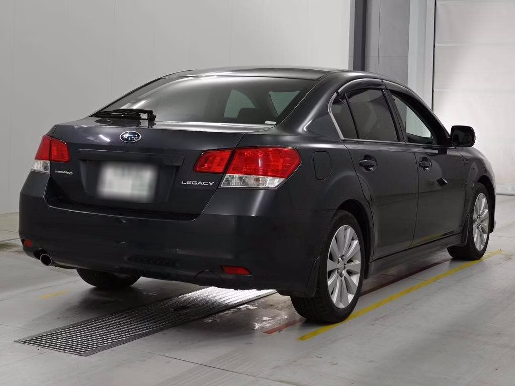 SUBARU LEGACY B4