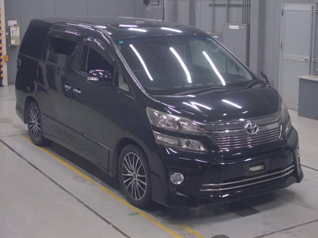 TOYOTA VELLFIRE