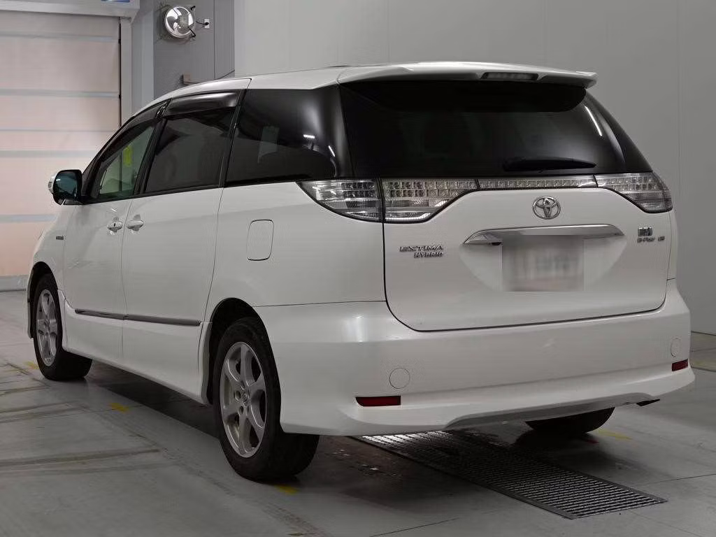 TOYOTA ESTIMA