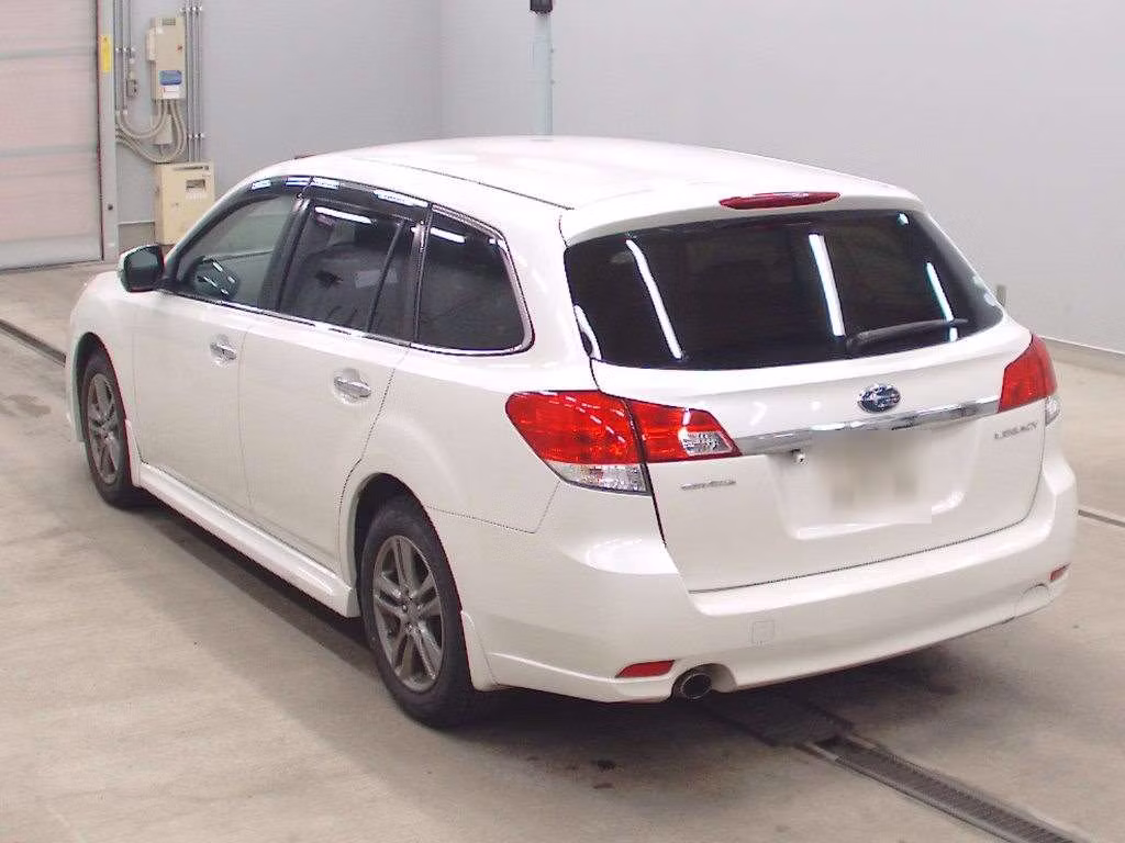 SUBARU LEGACY