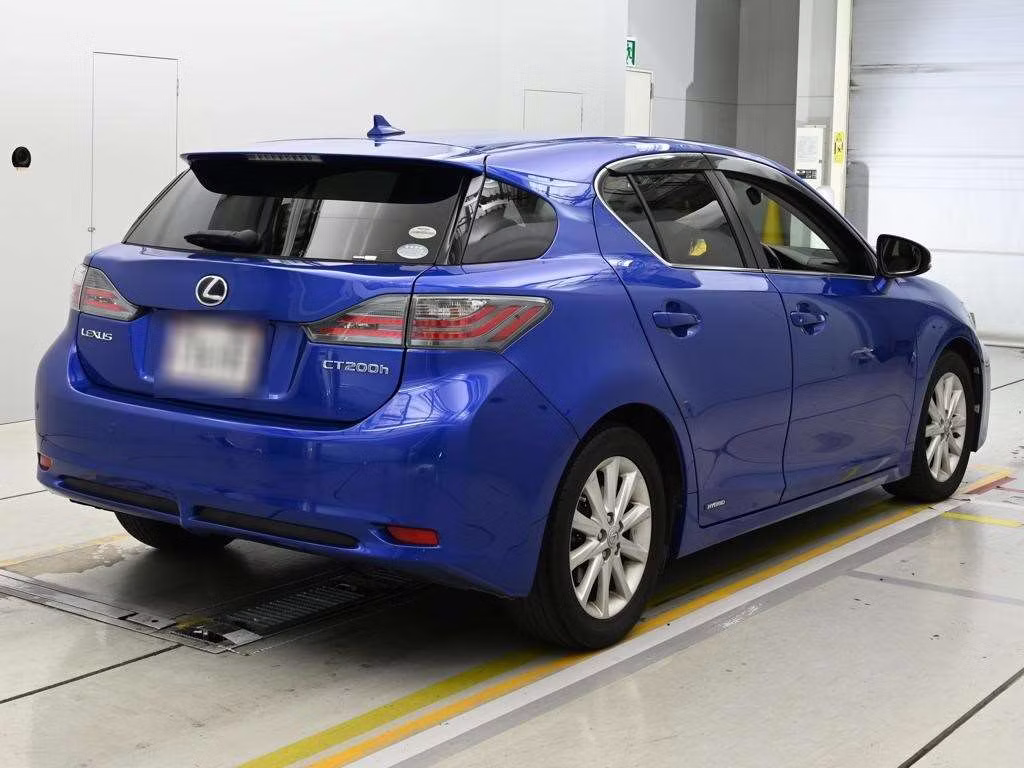 LEXUS CT200H