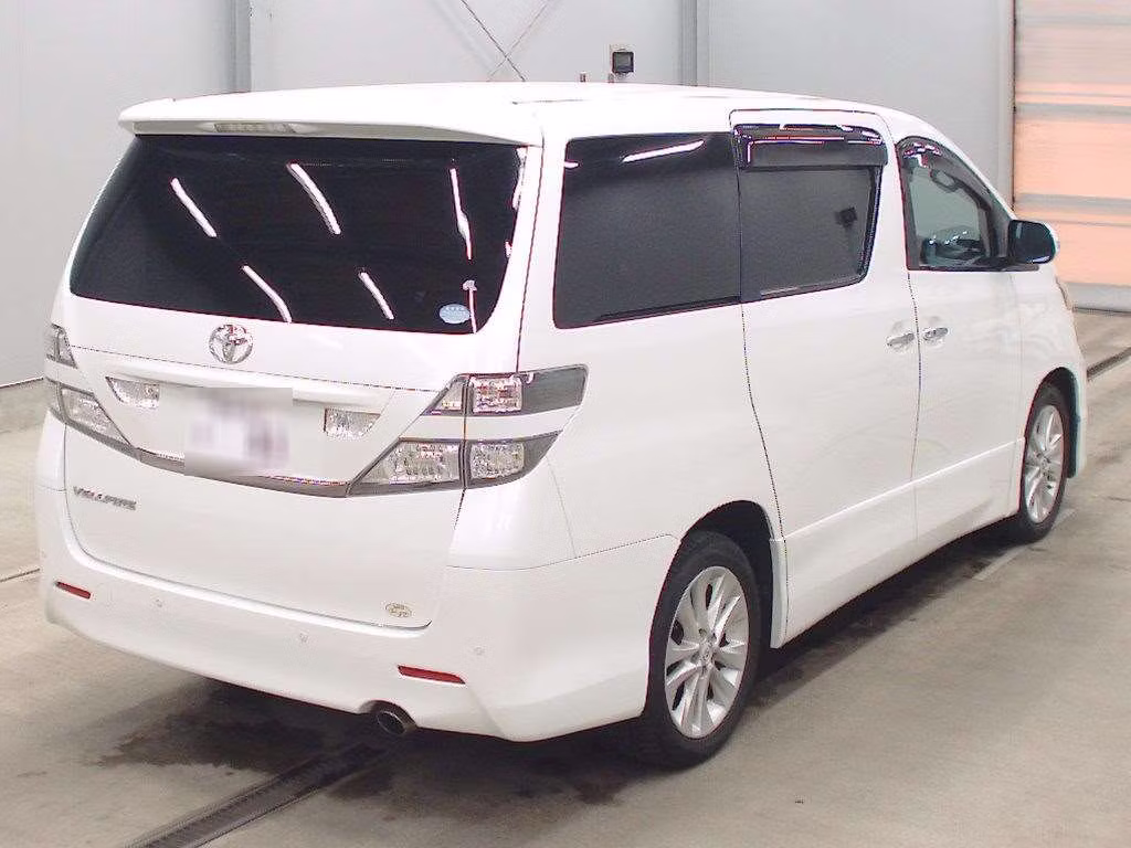 TOYOTA VELLFIRE