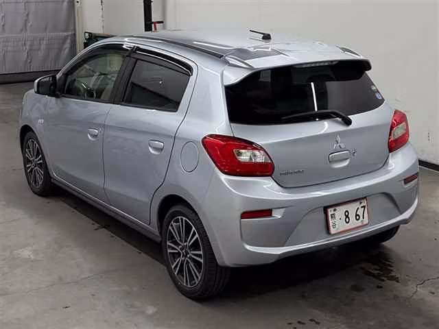 MITSUBISHI MIRAGE