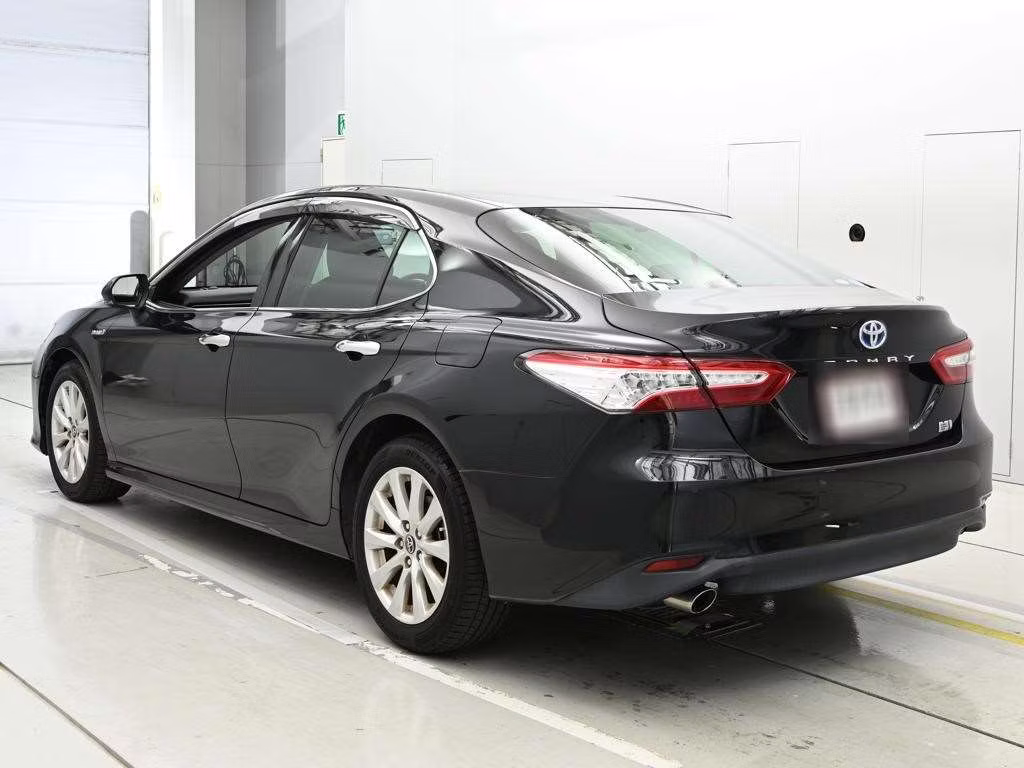 TOYOTA CAMRY