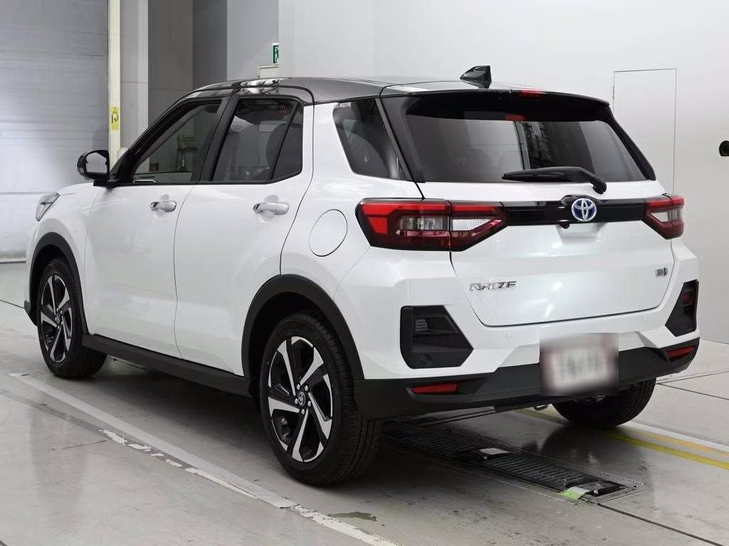 TOYOTA RAIZE