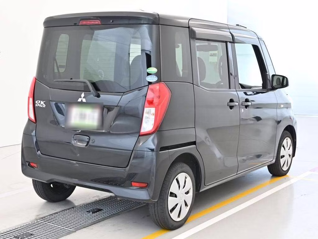 MITSUBISHI EK SPACE