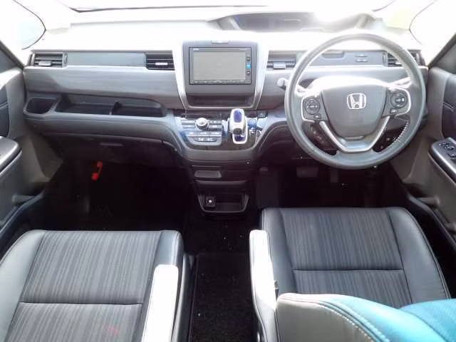 HONDA FREED+