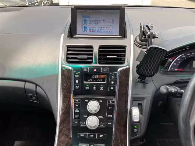 TOYOTA SAI