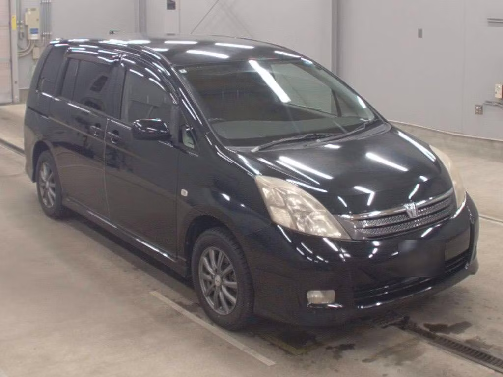 TOYOTA ISIS