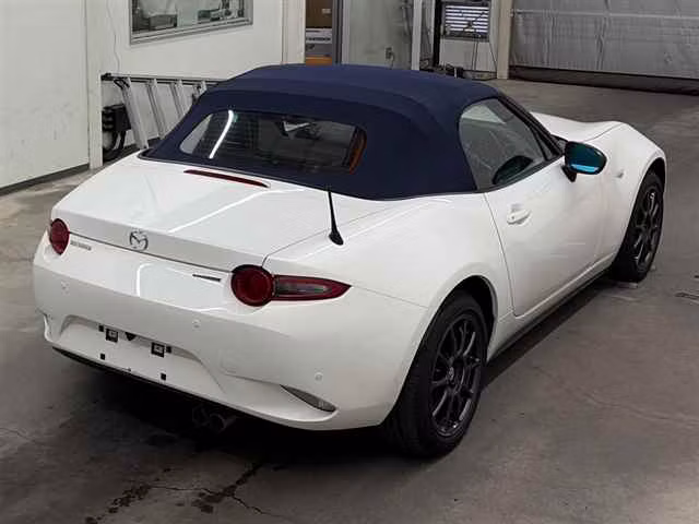 MAZDA MX-5