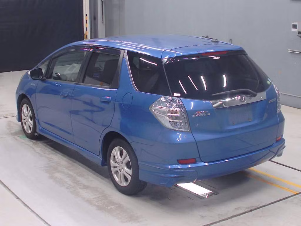 HONDA FIT SHUTTLE