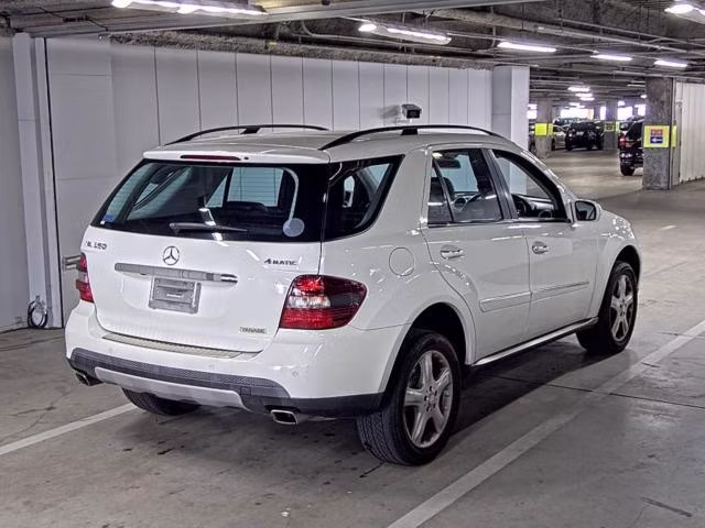 MERCEDES-BENZ M-CLASS