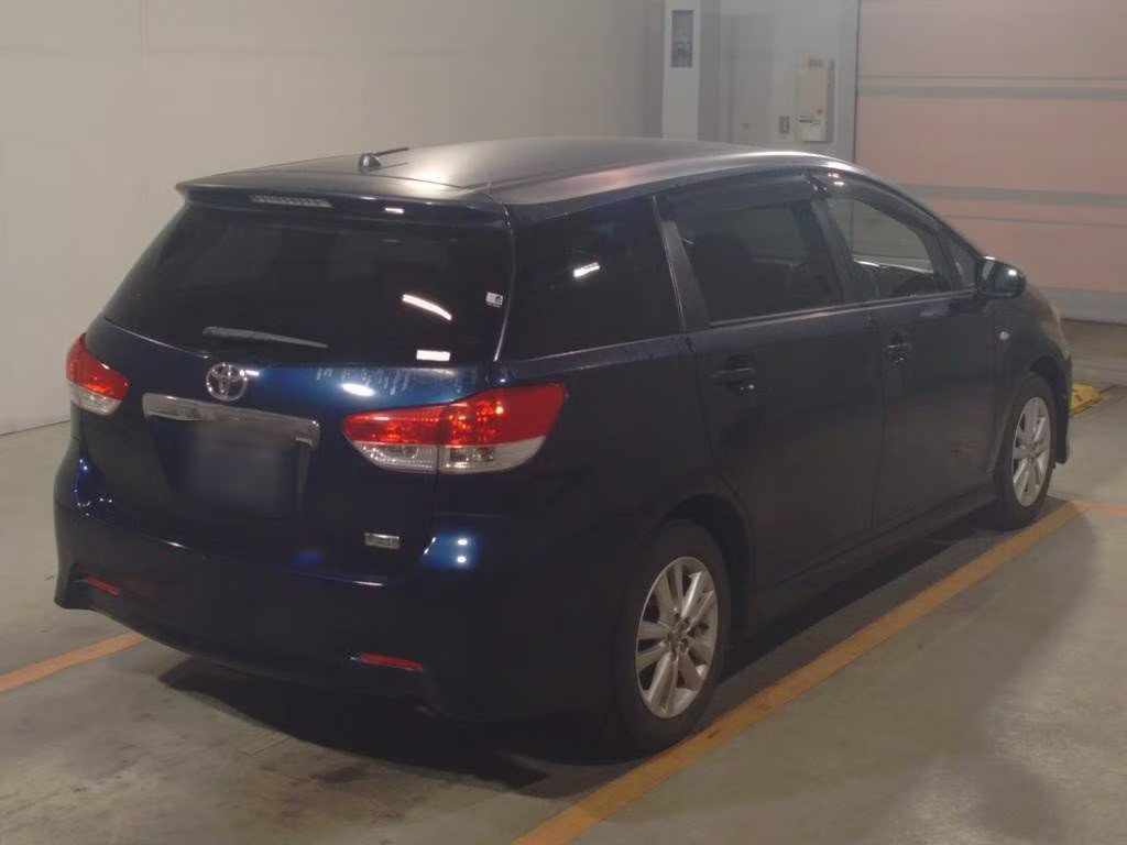 TOYOTA WISH