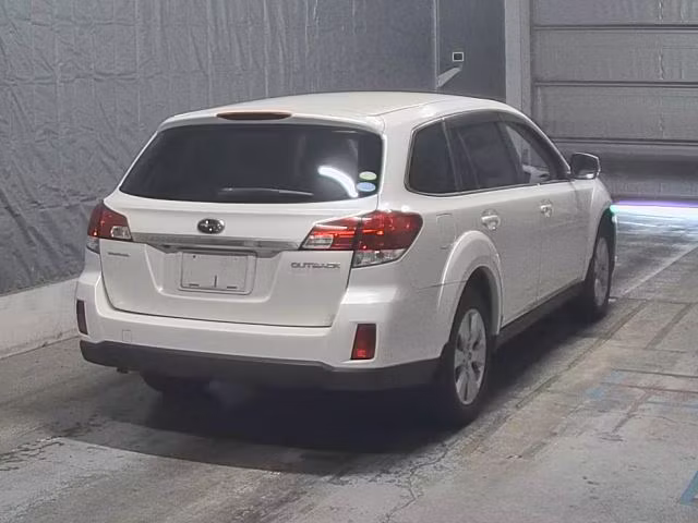 SUBARU OUTBACK