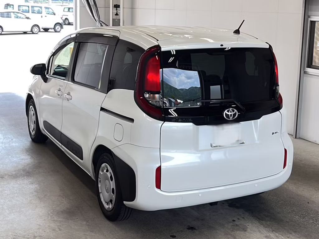 TOYOTA SIENTA