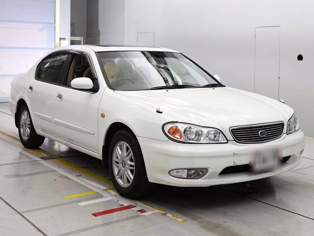 NISSAN CEFIRO