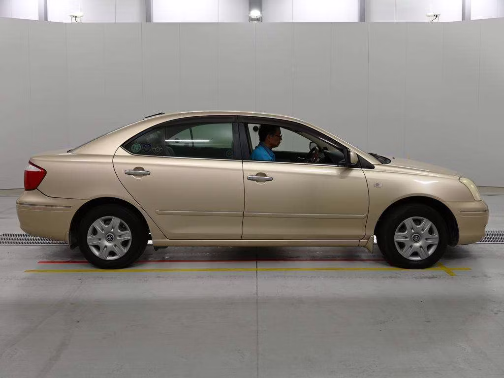 TOYOTA PREMIO