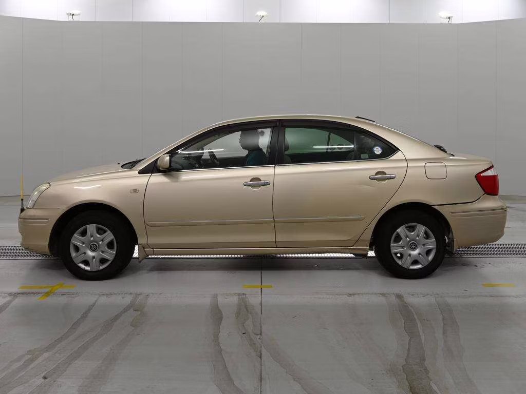 TOYOTA PREMIO