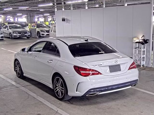 MERCEDES-BENZ CLA-CLASS