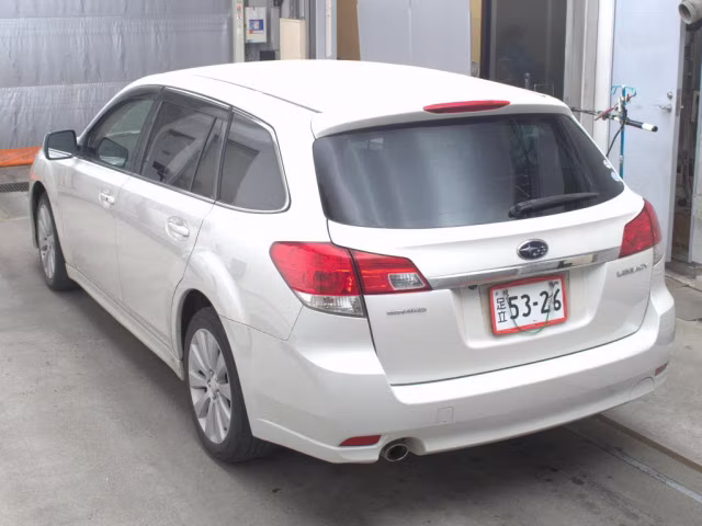 SUBARU LEGACY