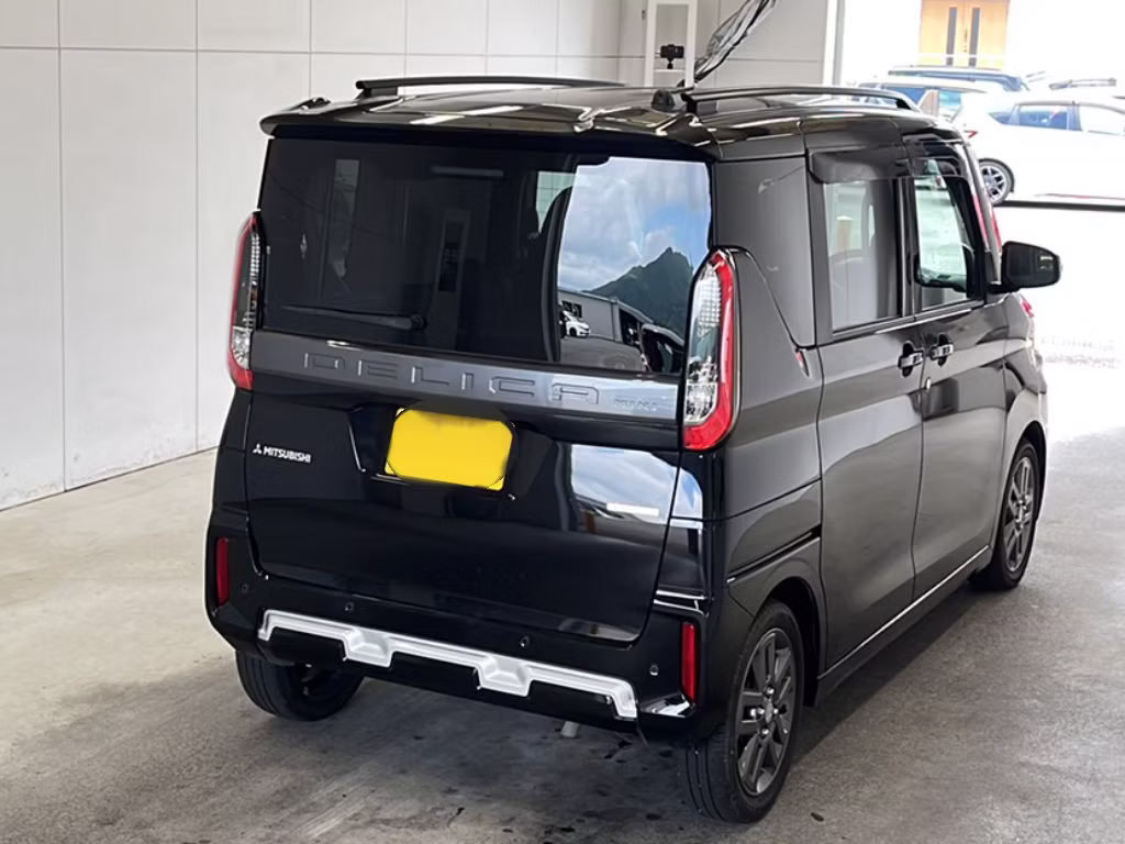 MITSUBISHI DELICA MINI