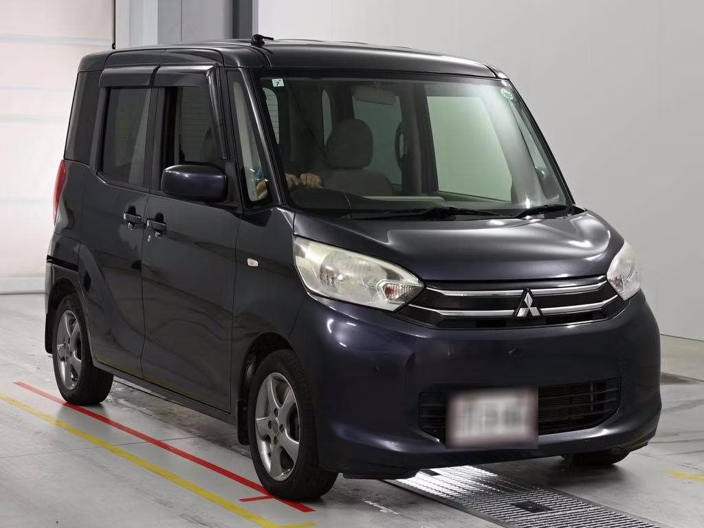 MITSUBISHI EK SPACE
