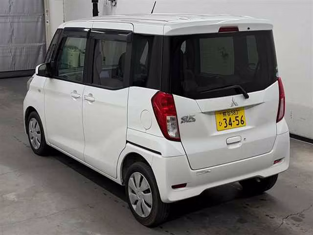 MITSUBISHI EK SPACE