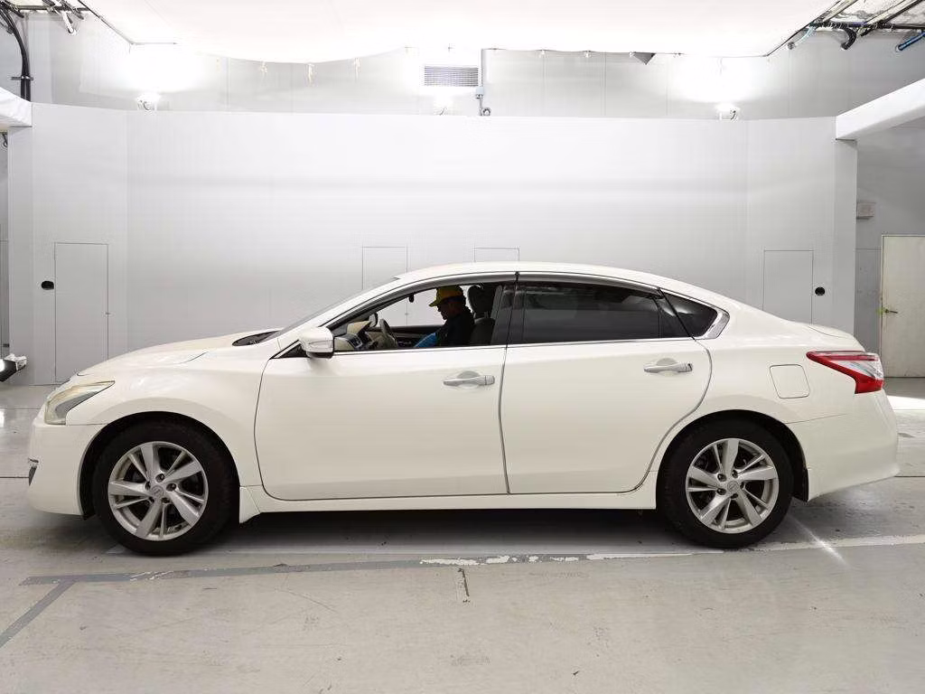 NISSAN TEANA