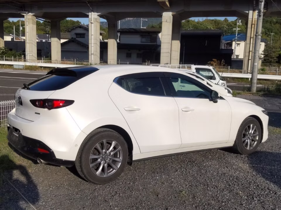 MAZDA MAZDA3