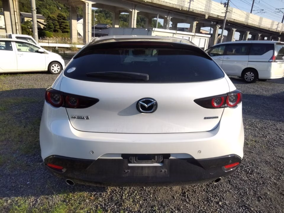 MAZDA MAZDA3