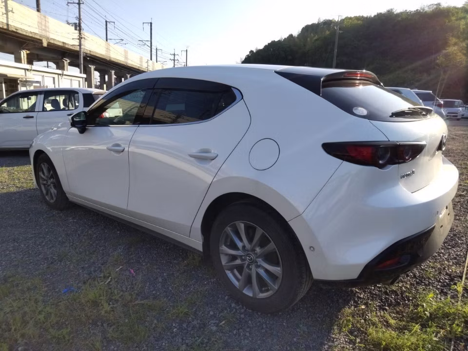 MAZDA MAZDA3