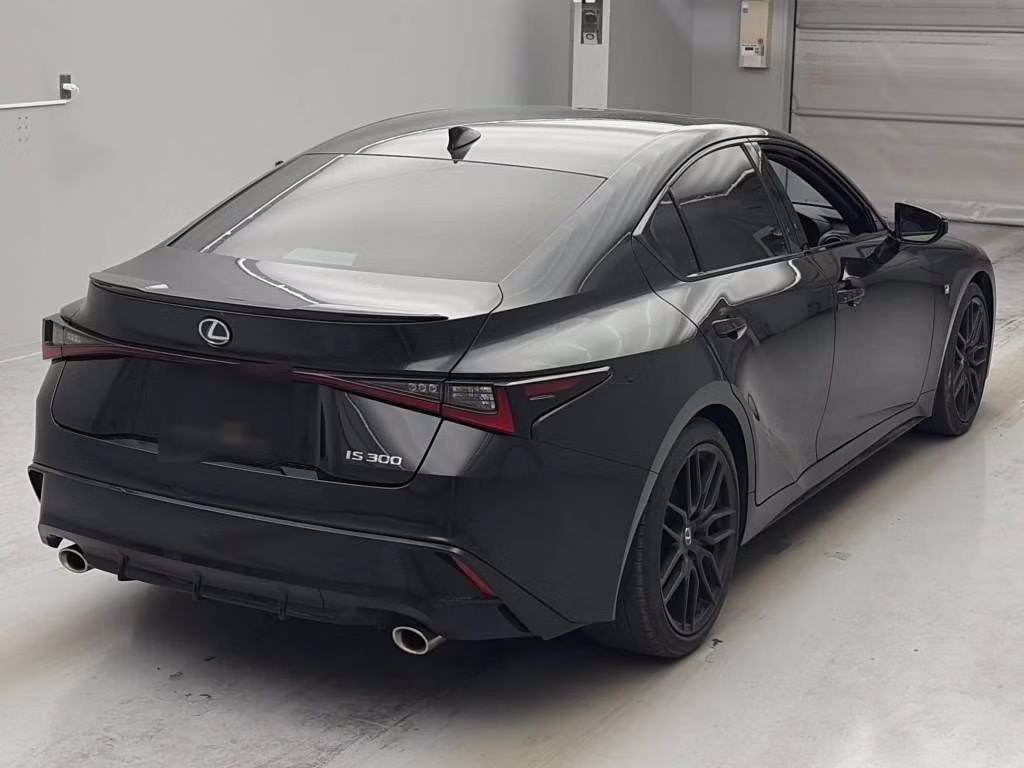 LEXUS IS300