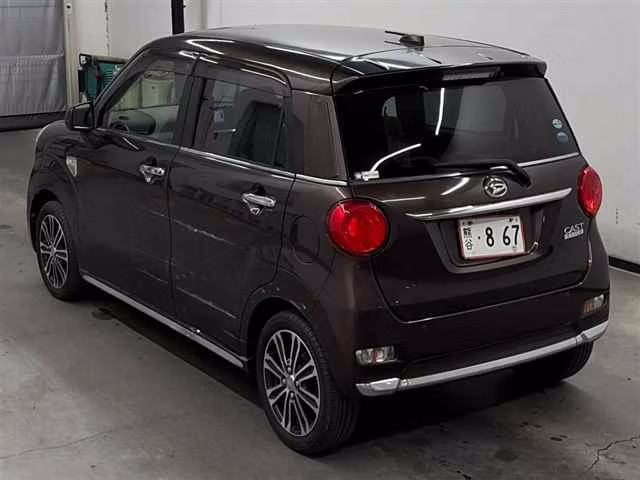 DAIHATSU CAST