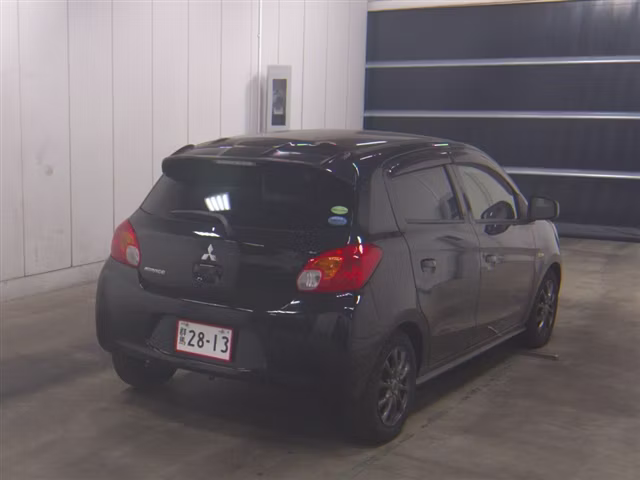 MITSUBISHI MIRAGE