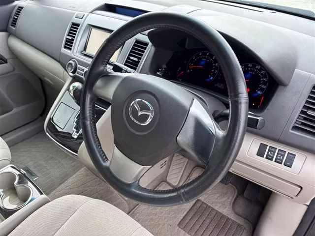 MAZDA MPV