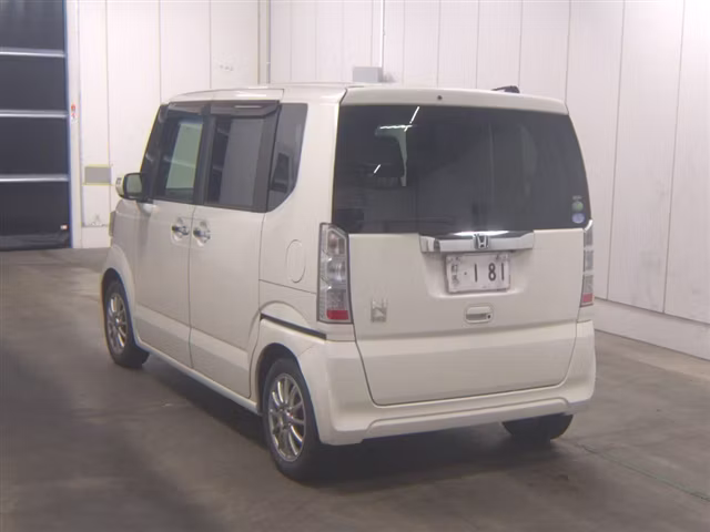 HONDA N-BOX