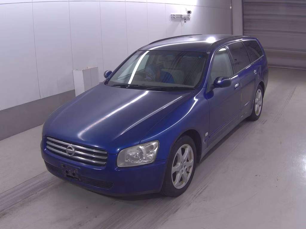 NISSAN STAGEA