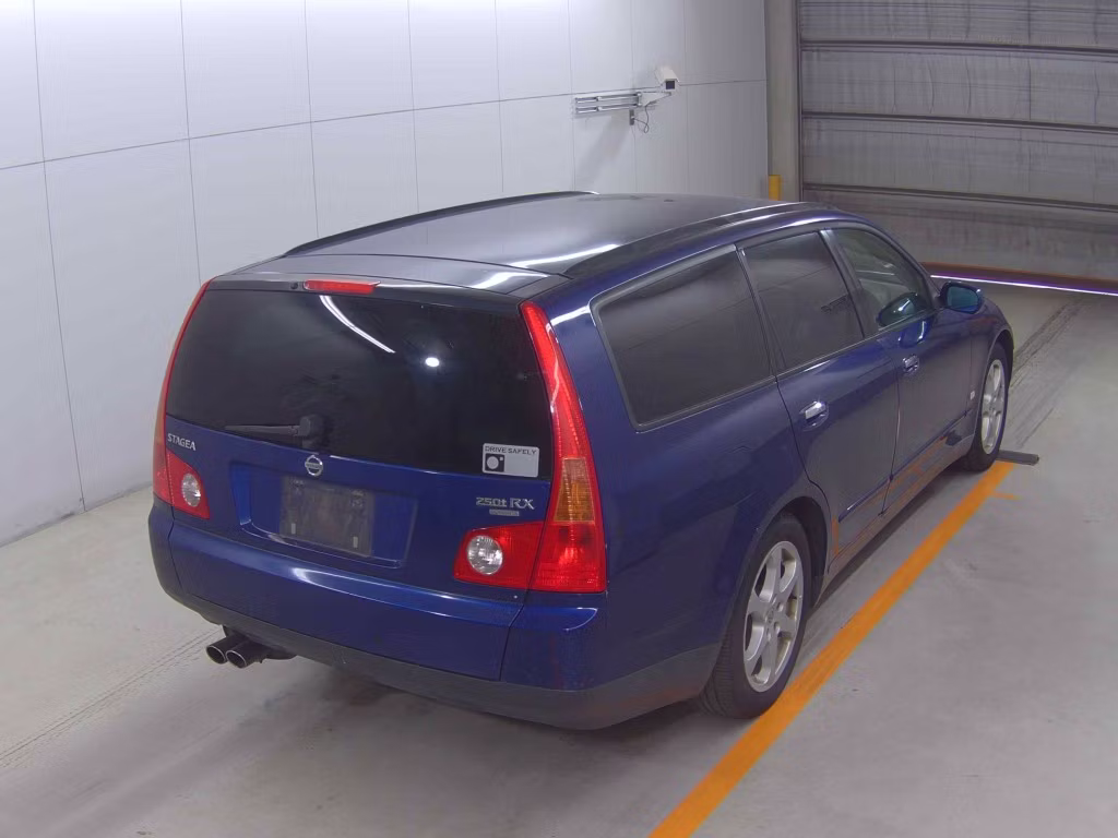 NISSAN STAGEA