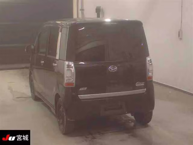DAIHATSU TANTO EXE