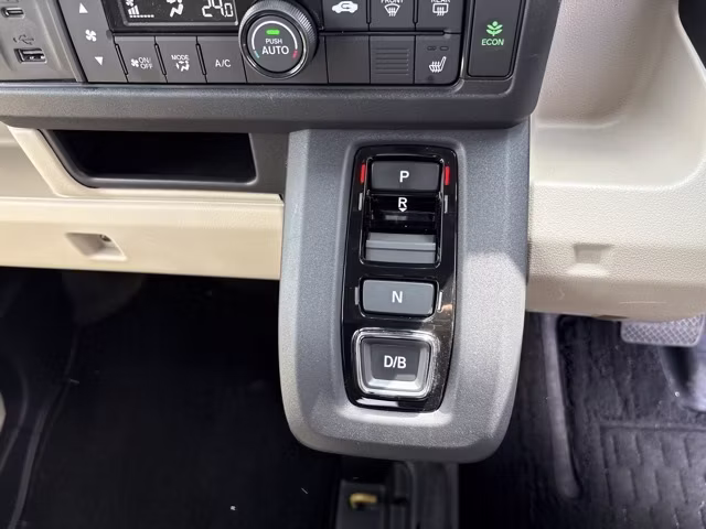 HONDA N-VAN