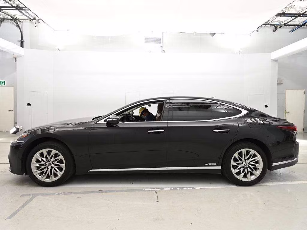 LEXUS LS500H