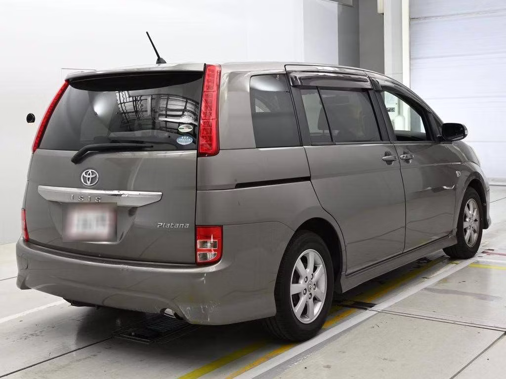 TOYOTA ISIS