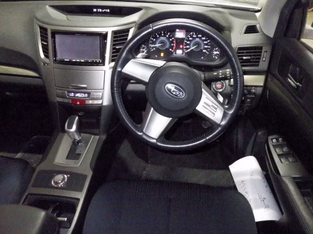 SUBARU LEGACY B4
