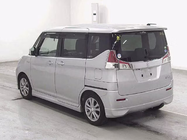 SUZUKI SOLIO