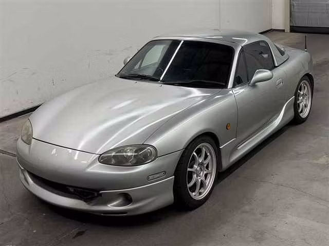 MAZDA ROADSTER
