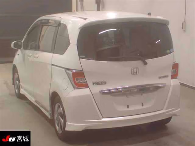 HONDA FREED