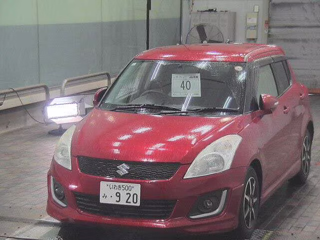 SUZUKI SWIFT