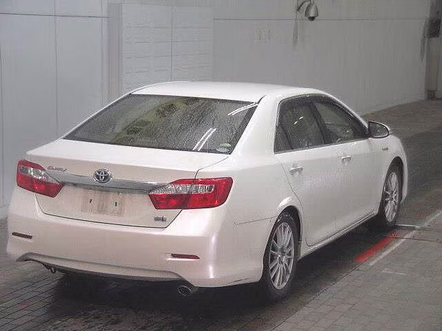 TOYOTA CAMRY