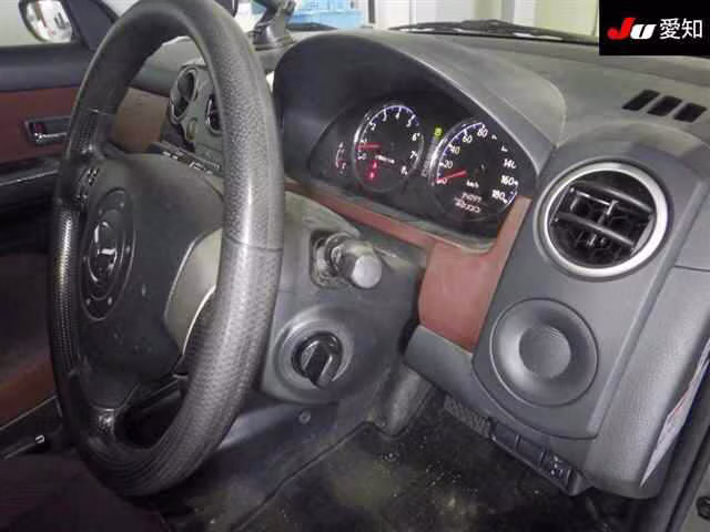 MAZDA VERISA