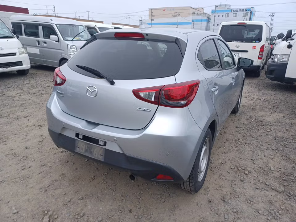 MAZDA MAZDA2